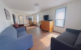 Shore Beach Houses - 52 - 402 Porter Avenue